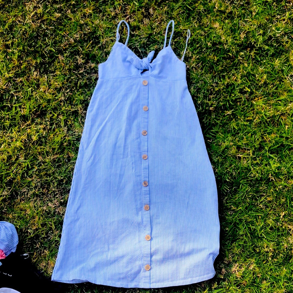 Midi blue striped cotton dress. Great condition.Small fits up to medium.Stretchy